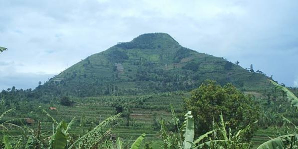 Gunung Sadahurip